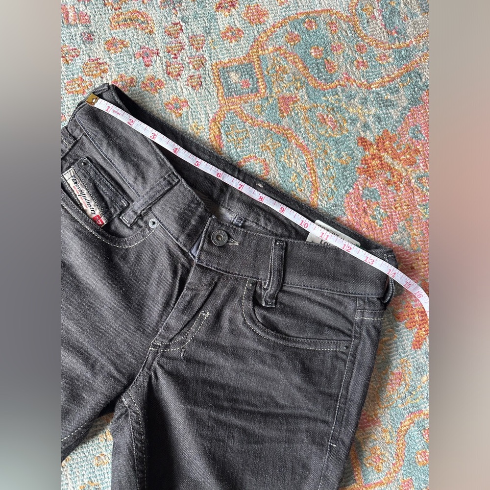 🏔️ Diesel Black Flare Jeans for Women - Picture 3 of 6
